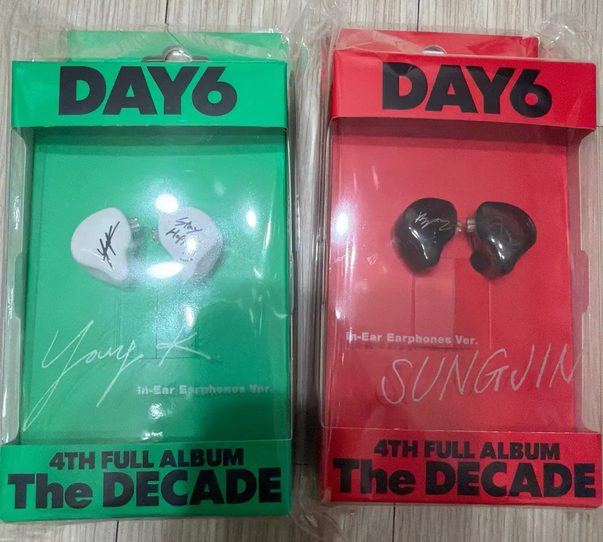 DAY6 | 데이식스 Lowest Price) DAY6 decade Young K in-ear